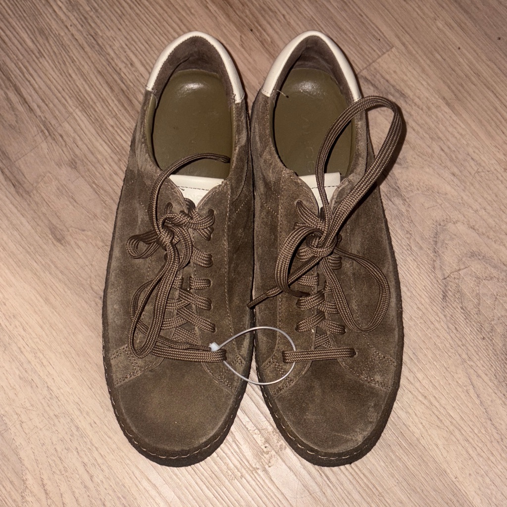 Vince Fulton Suede Stylish Men's Brown Sneakers Size 8